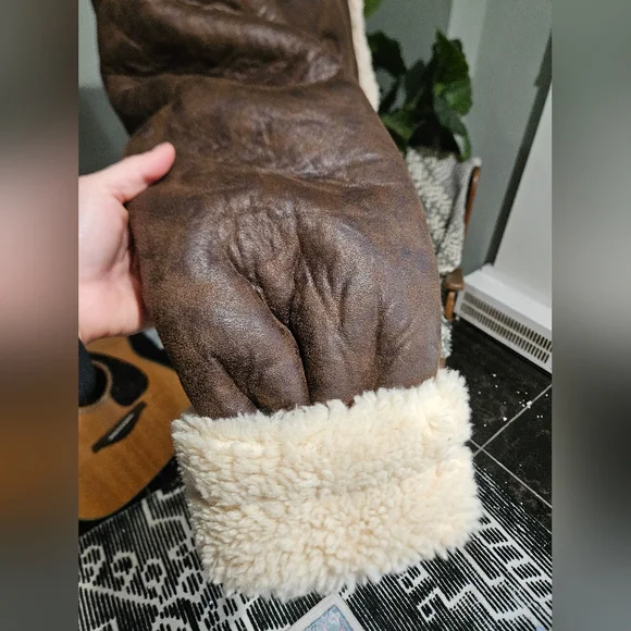 PACSUN Faux Leather Sherpa Moto Jacket. Brown/cream. Size Small - Picture 14 of 16